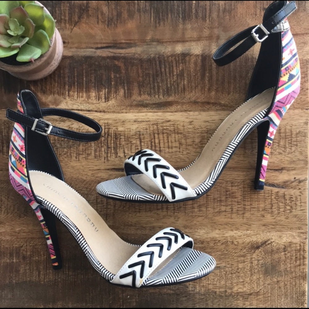 CHINESE LAUNDRY AZTEC PRINT STILETTOS SIZE 8